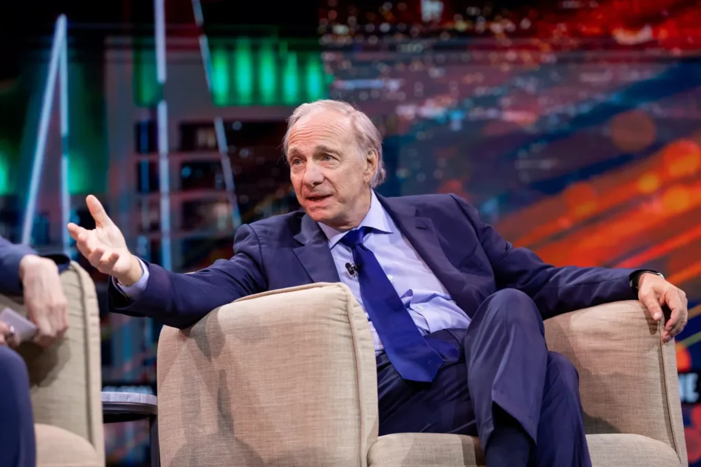 Ray Dalio Warns of Dangerous Economic Divide: America Now Relies on Top 1% as Majority Struggles to Stay Productive