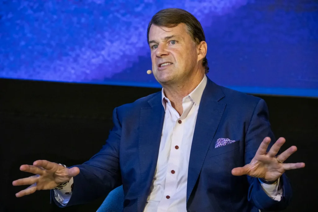 Ford Chief Backs Trump Tariff Strategy, Says U.S. Auto Industry Has “Finally Regained Leverage”